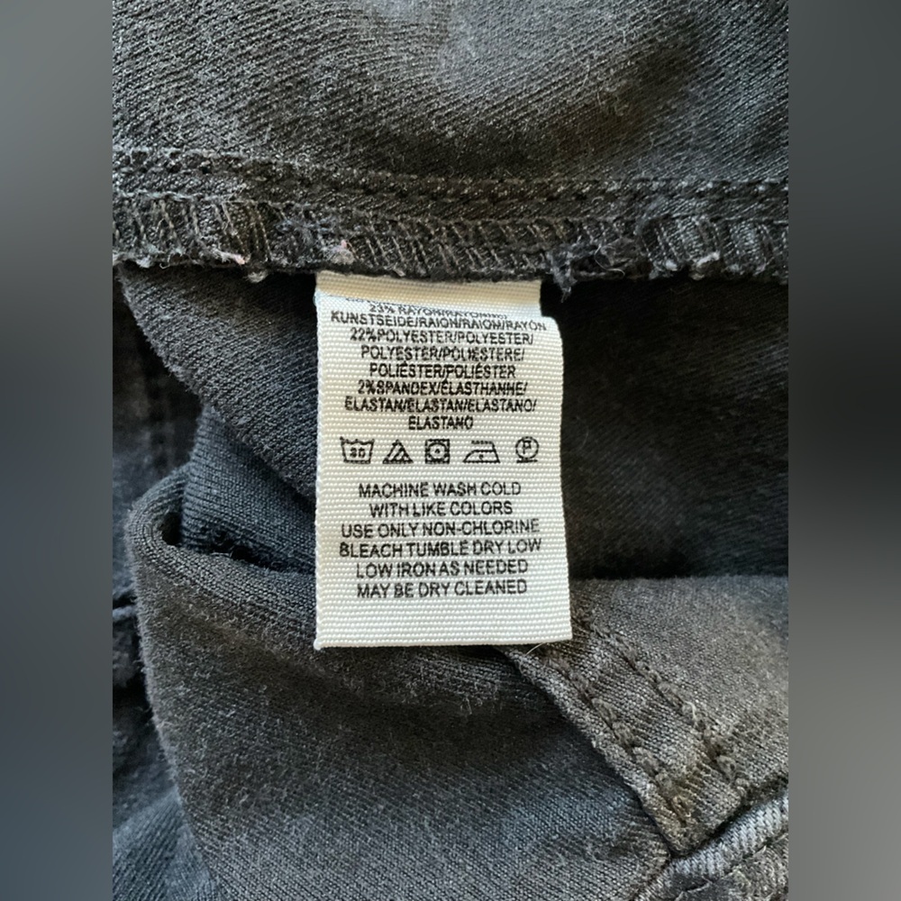 Free People Little Daisies Grey Denim Button-Front Mini Skirt, 0, MSRP $50 - Picture 8 of 11